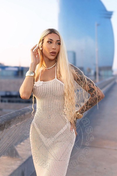 Karollayne Arruda  MILANO 3277205075