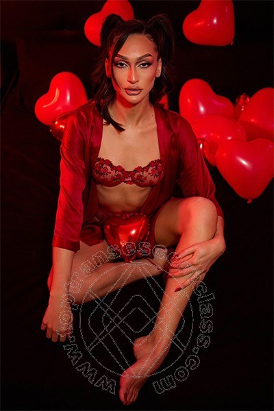 Sofhia  MILANO 3513478264