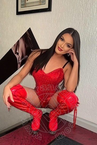 Daniella  CASERTA 3533216556