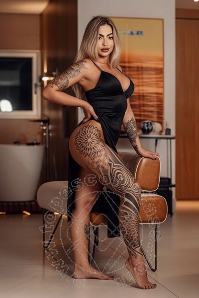 Bianca  GENOVA 3532196942