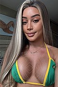 Pavia Trans Iris Araujo 388 45 77 638 foto selfie 3